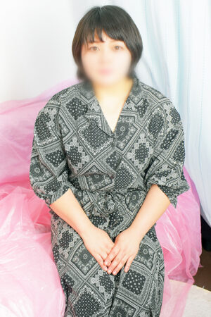 れもん　ニコニコ笑顔の、ご奉仕系ドMちゃん♪