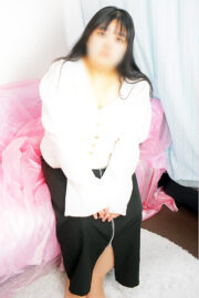 ひなの　20才のミケポちゃん、風俗初デビュー！