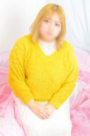 らいら　ぱっちりおめめの、高身長ミケポちゃん♪