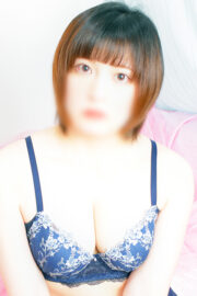 ちはや キレイな顔立ちのエロ顔は必見!!