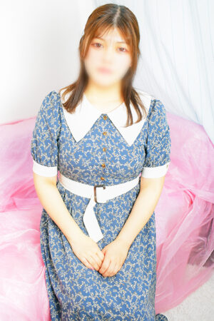 つかさ　ご奉仕も電マも好き♪ちょいぽちゃ敏感娘